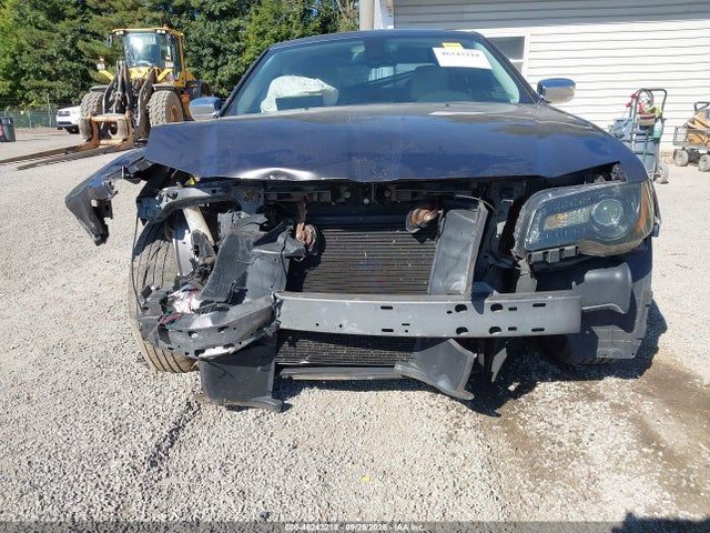 2016 Chrysler 300c მანქანა იყიდება აუქციონზე, vin: 2C3CCAEGXGH212138, აუქციონის ნომერი: 46243218