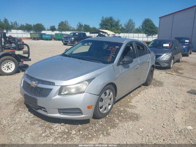 46243233 :رقم المزاد ، 1G1PC5SH5B7189883 vin ، 2011 Chevrolet Cruze Ls مزاد بيع