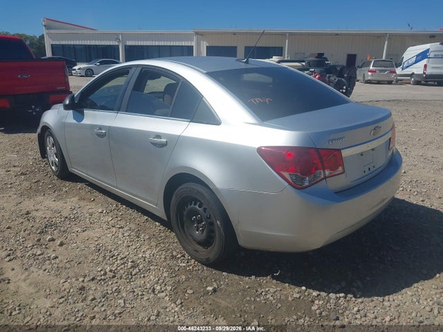 46243233 :رقم المزاد ، 1G1PC5SH5B7189883 vin ، 2011 Chevrolet Cruze Ls مزاد بيع
