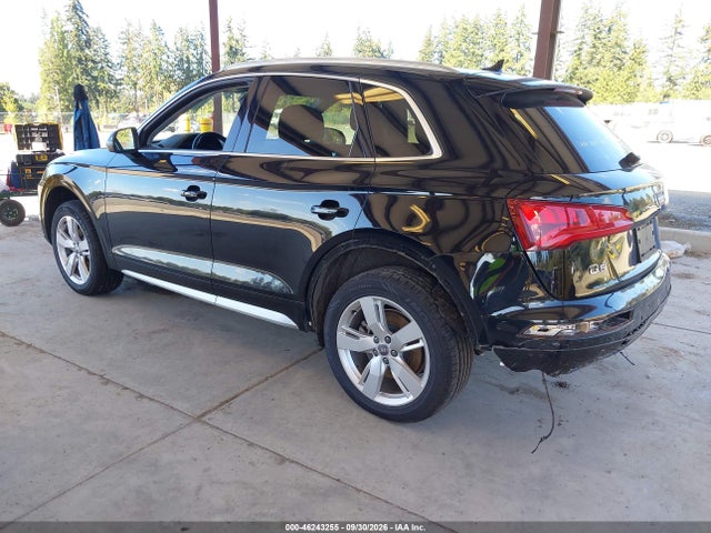 WA1BNAFY3J2012317 Audi Q5 2.0t Premium/2.0t Tech Premium
