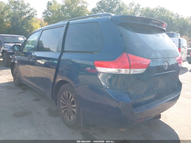 Продаж на аукціоні авто 2011 Toyota Sienna Xle V6, vin: 5TDYK3DC9BS135321, номер лоту: 46243261