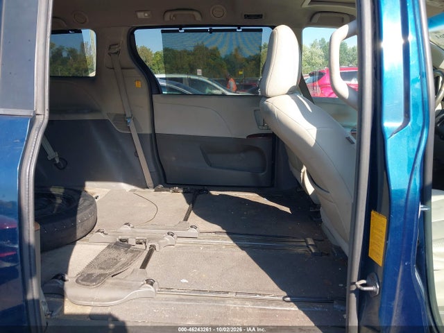 Продаж на аукціоні авто 2011 Toyota Sienna Xle V6, vin: 5TDYK3DC9BS135321, номер лоту: 46243261