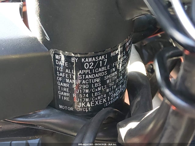 46243263 :رقم المزاد ، JKAEXEK12HDA06159 vin ، 2017 Kawasaki Ex650 F مزاد بيع