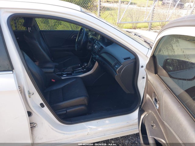 46243284 :رقم المزاد ، 1HGCR2F50GA189238 vin ، 2016 Honda Accord Sport مزاد بيع