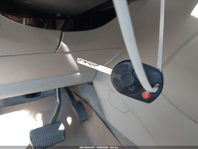 Ford ESCAPE SE 2015 1FMCU9G95FUB53657 Image 11