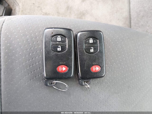 2011 Toyota Prius Two მანქანა იყიდება აუქციონზე, vin: JTDKN3DUXB5323289, აუქციონის ნომერი: 46243298