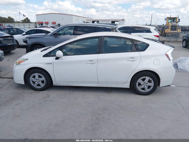 2011 Toyota Prius Two მანქანა იყიდება აუქციონზე, vin: JTDKN3DUXB5323289, აუქციონის ნომერი: 46243298
