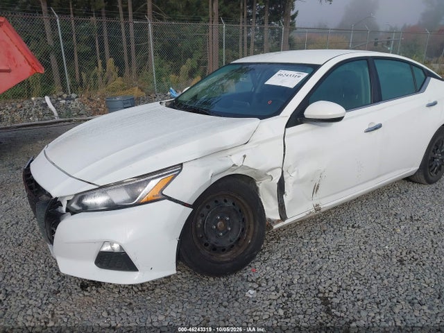 1N4BL4BV7LN319263 Nissan Altima S Fwd
