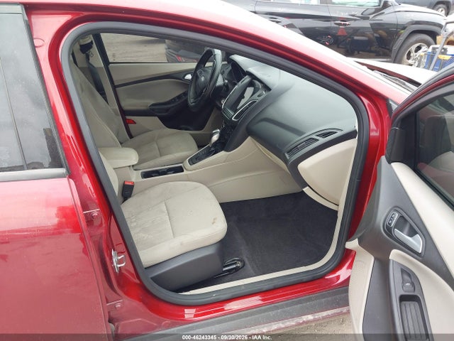 2015 Ford Focus Se მანქანა იყიდება აუქციონზე, vin: 1FADP3K28FL313596, აუქციონის ნომერი: 46243345
