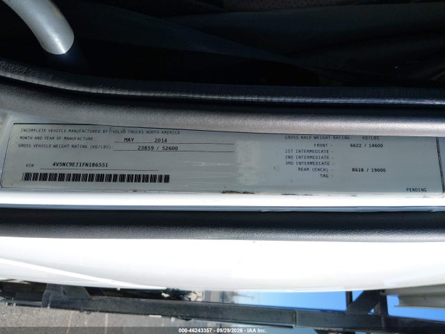 Aukcja sprzedaży 2015 Volvo Vn, vin: 4V5NC9EJ1FN186551, numer aukcji: 46243357