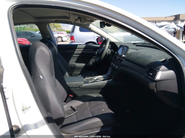 Продажа на аукционе авто 2020 Honda Accord Hybrid Touring, vin: 1HGCV3F92LA010485, номер лота: 46243368