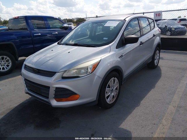 46243385 :رقم المزاد ، 1FMCU0F78EUD17557 vin ، 2014 Ford Escape S مزاد بيع