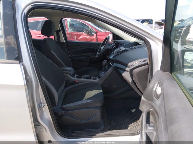 46243385 :رقم المزاد ، 1FMCU0F78EUD17557 vin ، 2014 Ford Escape S مزاد بيع