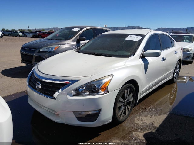 2015 Nissan Altima 2.5 S მანქანა იყიდება აუქციონზე, vin: 1N4AL3AP0FC197273, აუქციონის ნომერი: 46243433