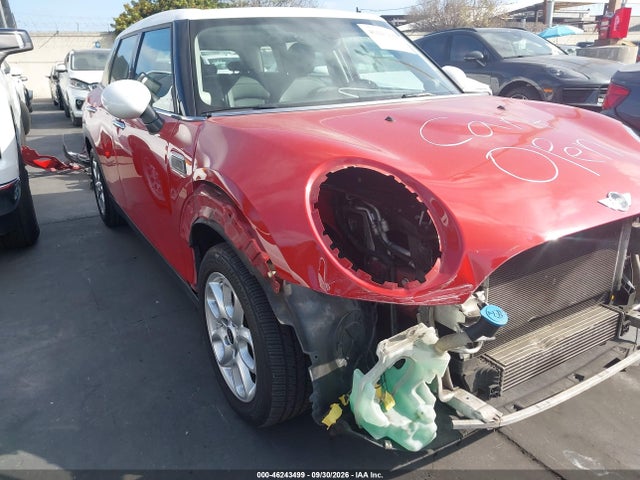 Продажа на аукционе авто 2016 Mini Clubman Cooper, vin: WMWLN5C51G2E07097, номер лота: 46243499