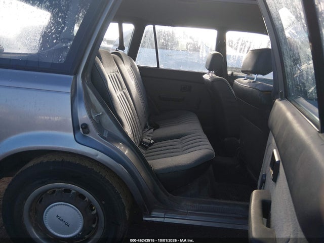 46243515 :رقم المزاد ، JT2AE92W0K3235567 vin ، 1989 Toyota Corolla Dlx مزاد بيع
