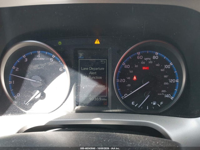 Продажа на аукционе авто 2018 Toyota Rav4 Le, vin: 2T3ZFREVXJW479975, номер лота: 46243548