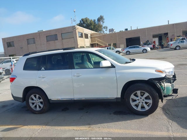 Продаж на аукціоні авто 2013 Toyota Highlander Se V6, vin: 5TDBK3EH0DS219014, номер лоту: 46243573