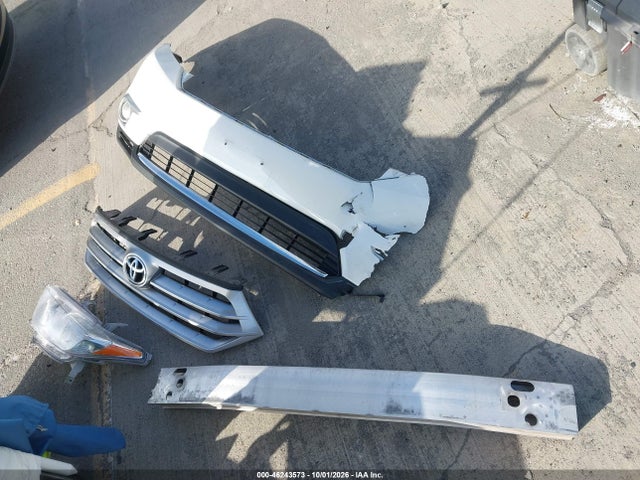Продаж на аукціоні авто 2013 Toyota Highlander Se V6, vin: 5TDBK3EH0DS219014, номер лоту: 46243573