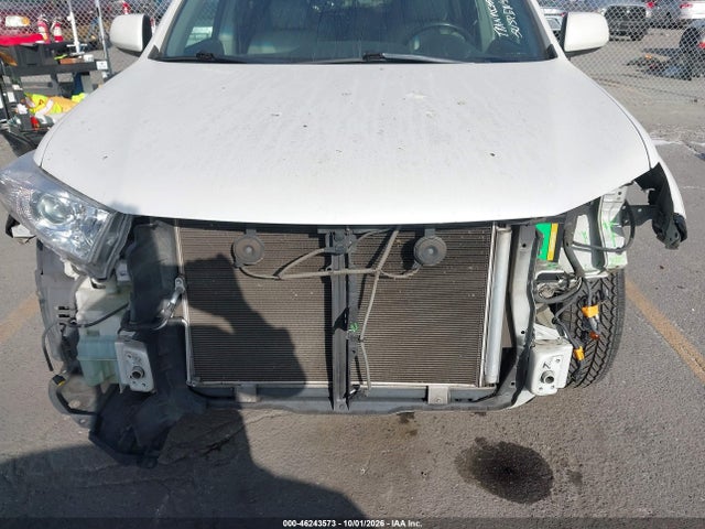 Продаж на аукціоні авто 2013 Toyota Highlander Se V6, vin: 5TDBK3EH0DS219014, номер лоту: 46243573