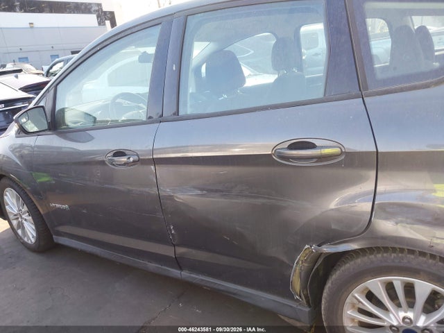 2017 Ford C-max Hybrid Se მანქანა იყიდება აუქციონზე, vin: 1FADP5AU1HL116397, აუქციონის ნომერი: 46243581
