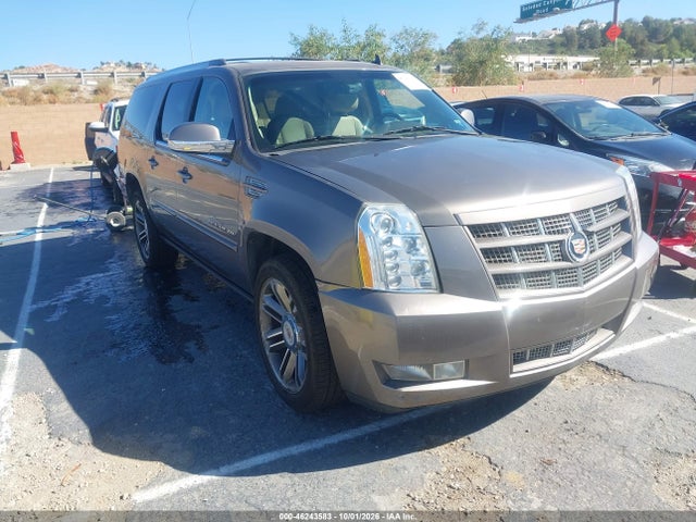 Aukcja sprzedaży 2013 Cadillac Escalade Esv Premium, vin: 1GYS4JEF8DR119636, numer aukcji: 46243583