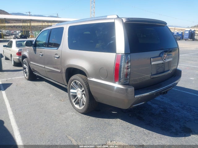 Продажа на аукционе авто 2013 Cadillac Escalade Esv Premium, vin: 1GYS4JEF8DR119636, номер лота: 46243583