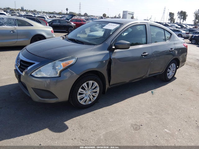 2017 Nissan Versa 1.6 S+ მანქანა იყიდება აუქციონზე, vin: 3N1CN7AP0HL832295, აუქციონის ნომერი: 46243609