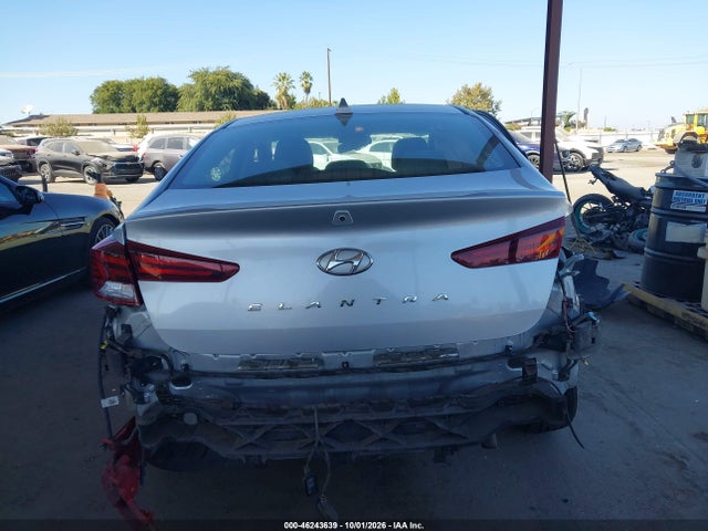 KMHD84LF6KU731119 Hyundai ELANTRA SEL