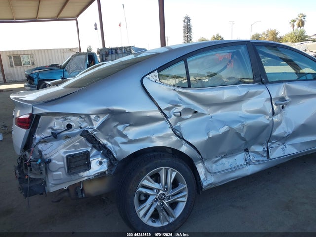 KMHD84LF6KU731119 Hyundai ELANTRA SEL