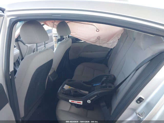 KMHD84LF6KU731119 Hyundai ELANTRA SEL