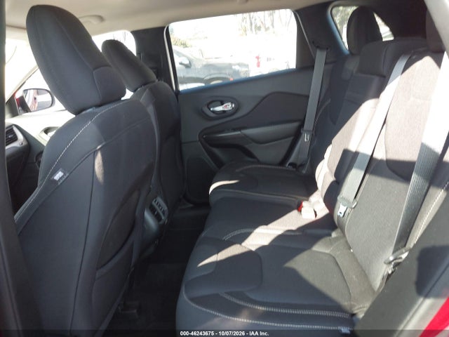 Jeep Cherokee Latitude 2015 1C4PJLCB1FW507991 Image 16