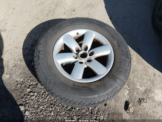 46243677 :رقم المزاد ، 1N6AA06A18N325804 vin ، 2008 Nissan Titan Se مزاد بيع