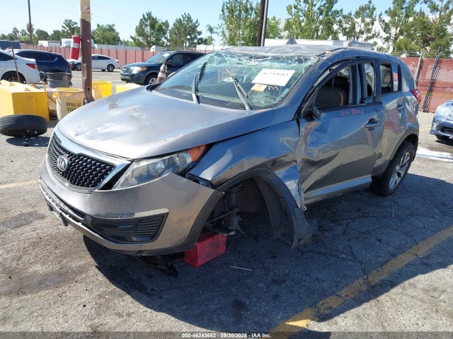 KIA Sportage Lx 2016 KNDPB3AC5G7806985 Image 2