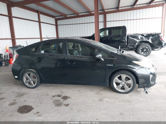 46243690 :رقم المزاد ، JTDKN3DU6D5618781 vin ، 2013 Toyota Prius Three Se مزاد بيع
