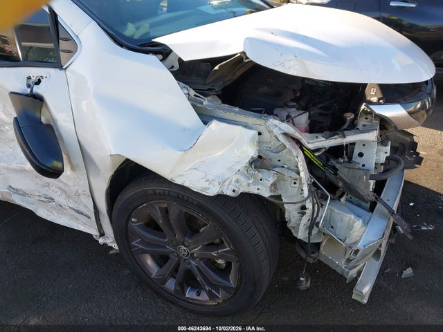 46243694 :رقم المزاد ، 5TDXRKEC2MS042031 vin ، 2021 Toyota Sienna Xse مزاد بيع