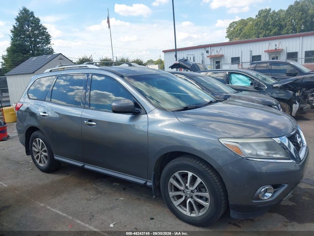 46243745 :رقم المزاد ، 5N1AR2MM9FC714344 vin ، 2015 Nissan Pathfinder Sv مزاد بيع