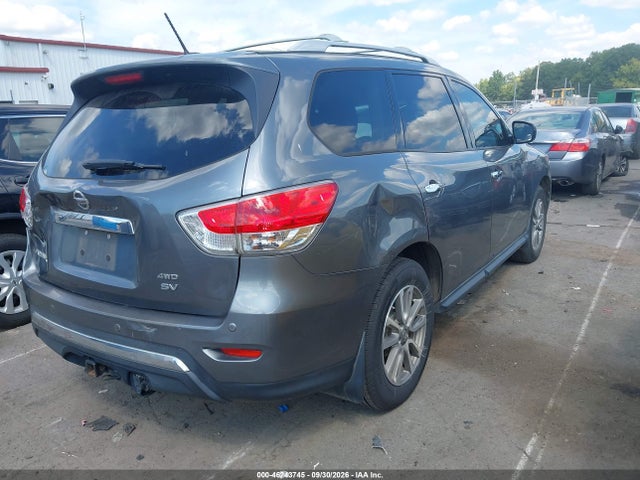 46243745 :رقم المزاد ، 5N1AR2MM9FC714344 vin ، 2015 Nissan Pathfinder Sv مزاد بيع