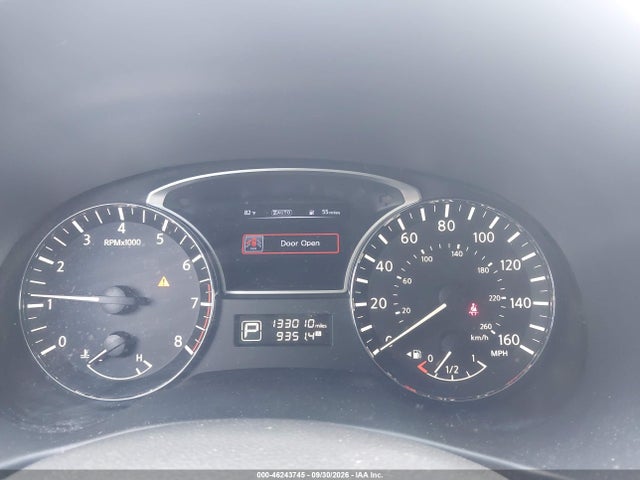 46243745 :رقم المزاد ، 5N1AR2MM9FC714344 vin ، 2015 Nissan Pathfinder Sv مزاد بيع