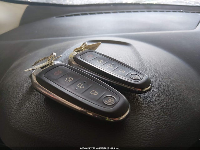 46243758 :رقم المزاد ، 1FMCU9J98DUD92688 vin ، 2013 Ford Escape Titanium مزاد بيع