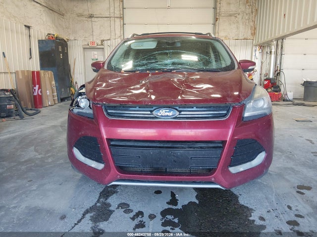 46243758 :رقم المزاد ، 1FMCU9J98DUD92688 vin ، 2013 Ford Escape Titanium مزاد بيع