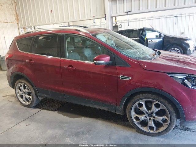 46243758 :رقم المزاد ، 1FMCU9J98DUD92688 vin ، 2013 Ford Escape Titanium مزاد بيع