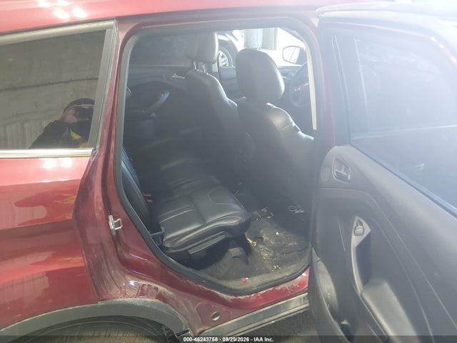 46243758 :رقم المزاد ، 1FMCU9J98DUD92688 vin ، 2013 Ford Escape Titanium مزاد بيع
