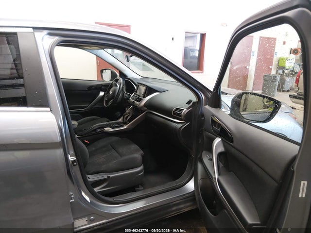 46243776 :رقم المزاد ، JA4AT3AA9JZ047328 vin ، 2018 Mitsubishi Eclipse Cross Es مزاد بيع