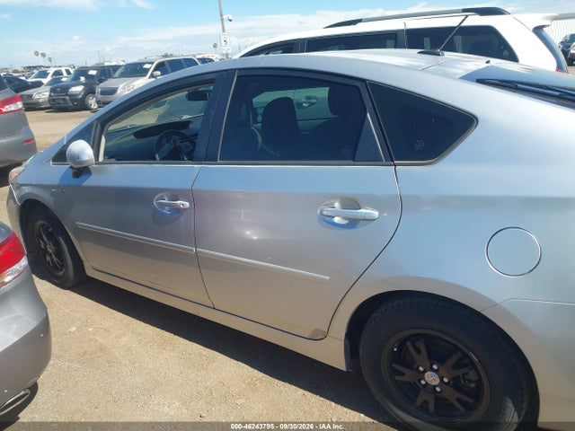 Продаж на аукціоні авто 2013 Toyota Prius Three, vin: JTDKN3DU7D1645544, номер лоту: 46243795