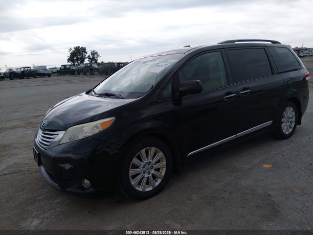2011 Toyota Sienna Limited მანქანა იყიდება აუქციონზე, vin: 5TDDK3DC1BS013356, აუქციონის ნომერი: 46243813