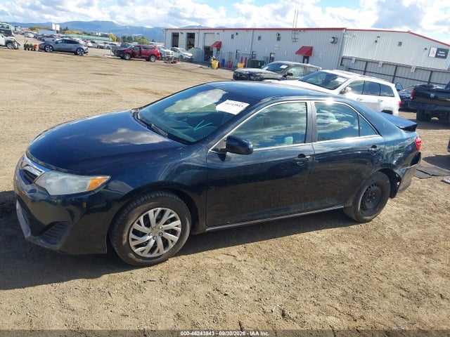 46243843 :رقم المزاد ، 4T4BF1FK7DR308708 vin ، 2013 Toyota Camry Le مزاد بيع