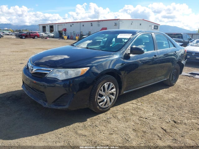 46243843 :رقم المزاد ، 4T4BF1FK7DR308708 vin ، 2013 Toyota Camry Le مزاد بيع