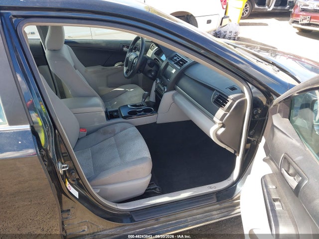 46243843 :رقم المزاد ، 4T4BF1FK7DR308708 vin ، 2013 Toyota Camry Le مزاد بيع
