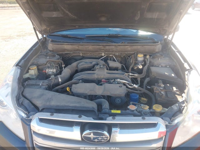 Subaru Outback 2.5i Premium 2014 4S4BRBCC3E3282314 Image 10